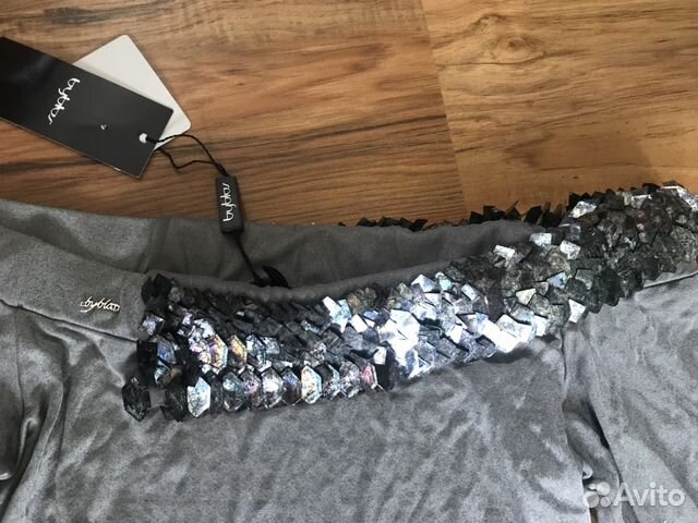 Платье Byblos. Ориг. Италия. Новое. 44IT Платье Byblos. Ориг. Италия. Новое. 44IT