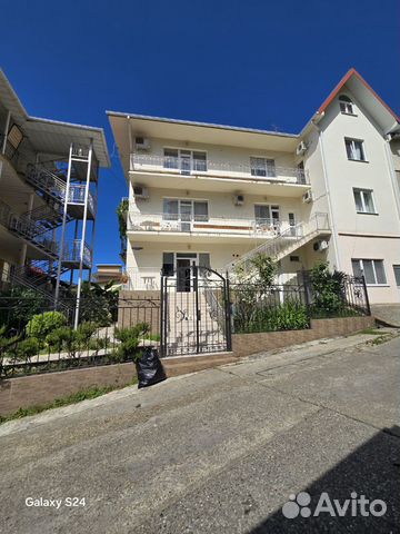 

10-к. и более коттедж, 400 м²