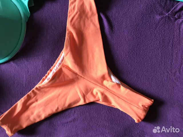 Голубой купальник- лиф+ голубые и оранжевые плавки Голубой купальник- лиф+ голубые и оранжевые плавки