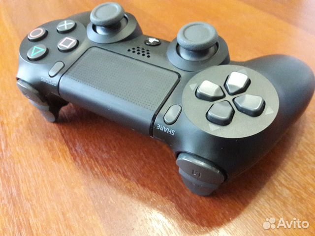 Dualshock 4 для PS4 черный Dualshock 4 для PS4 черный