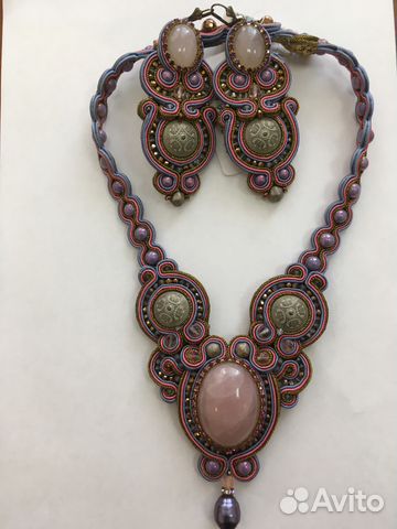 Эксклюзивный комплект колье и серьги