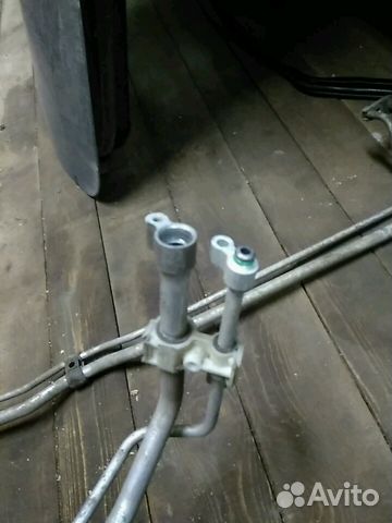 Land Rover Freelander 1. Трубки насоса кондиционер