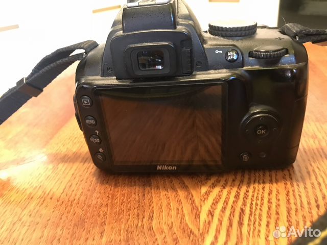 Nikon D3000 + Nikkor 18-55mm