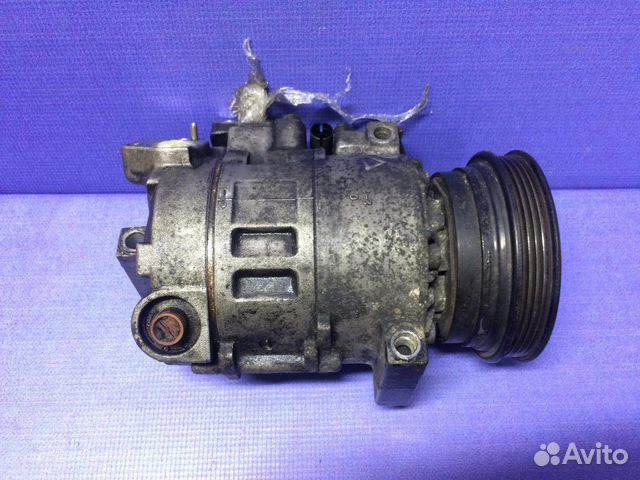 Компрессор кондиционера BMW E39 64528363275