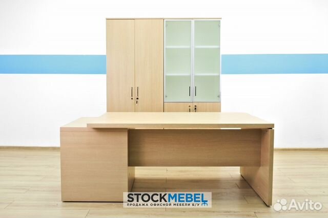 Кабинет директора Ekis. Светлый дуб. Италия