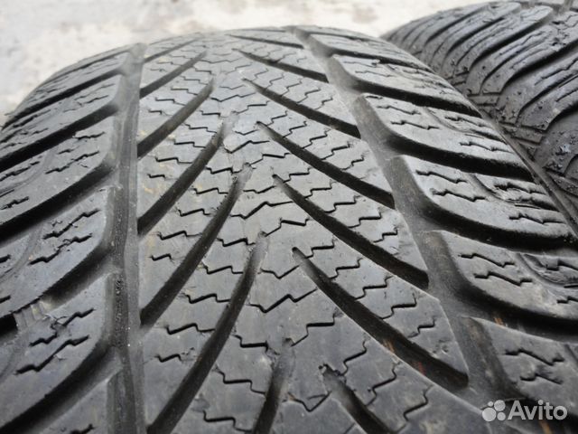 Продам 2 баллона 205/55 R16 fulda