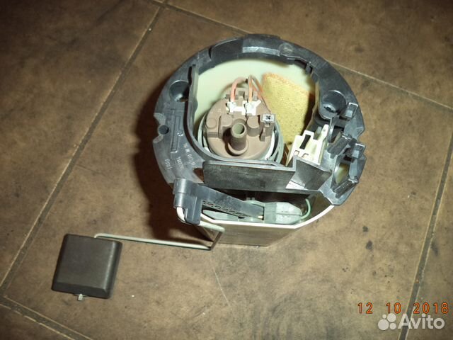 Топливный насос Mercedes W211 W219 бензин