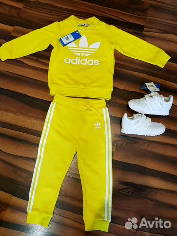 Новый спортивный детский костюм Adidas 104 р Новый спортивный детский костюм Adidas 104 р