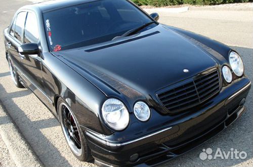 Лобовое, боковое, заднее стекло Mercedes W210