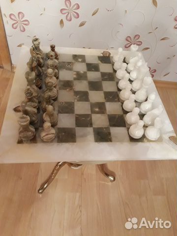 Шахматы из оникса