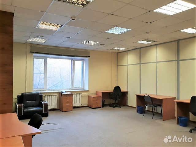 помещение для фирмы Маршала Захарова улица
