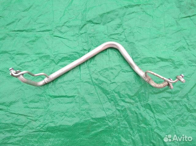 Трубка кондиционера 5Q1816738C Шкода Октавия А7