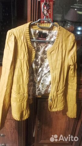 Продаю куртку эко кожа 46 размера Продаю куртку эко кожа 46 размера