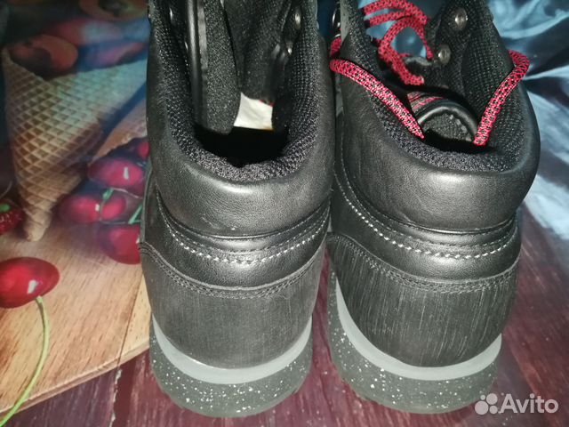 Reebok кроссовки,ботинки зима-весна-осень Reebok кроссовки,ботинки зима-весна-осень