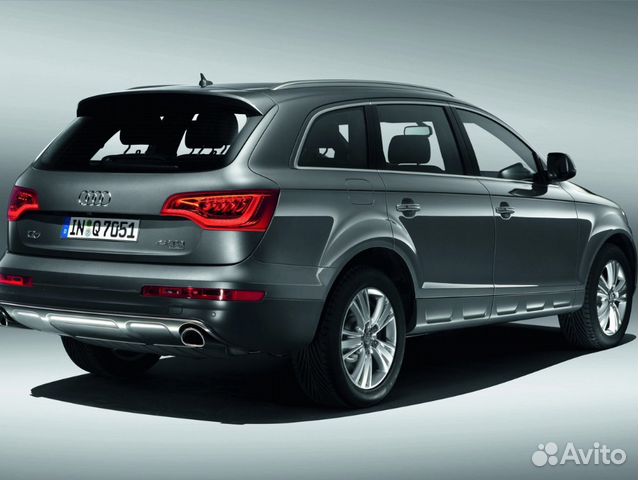 В разборе Audi Q7 (2009 - 2015)