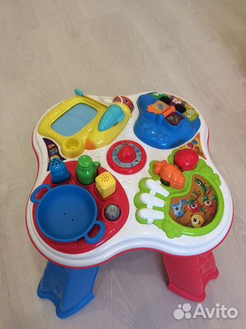 Развивающий стол Chicco