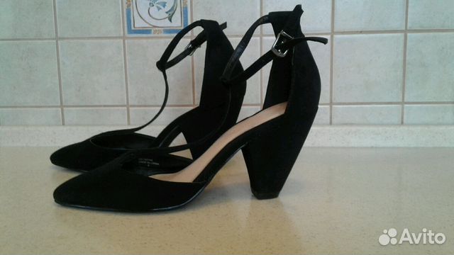 Босоножки 38р Босоножки 38р