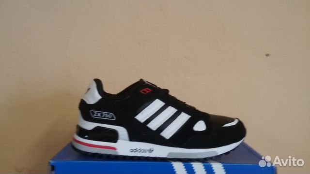 Кроссовки мужские Adidas ZX 750 Кроссовки мужские Adidas ZX 750