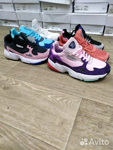 Кроссовки adidas falcon Кроссовки adidas falcon