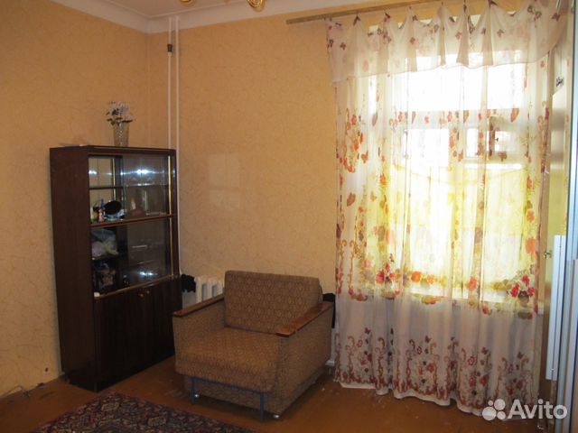 2-к квартира, 50 м², 1/4 эт.