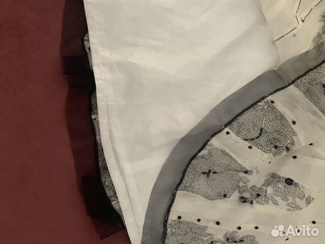 Юбка шелковая новая