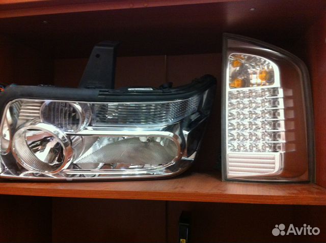 Для Инфинити QX56 АКПП двс Фары, противотуманки Для Инфинити QX56 АКПП двс Фары, противотуманки