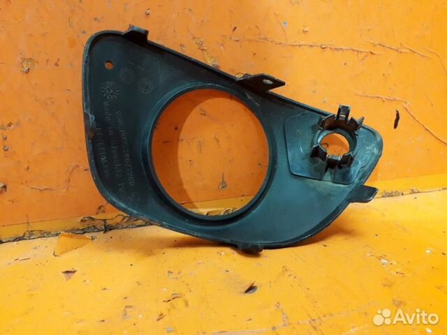 Накладка птф передняя левая Porsche Macan 95B Накладка птф передняя левая Porsche Macan 95B