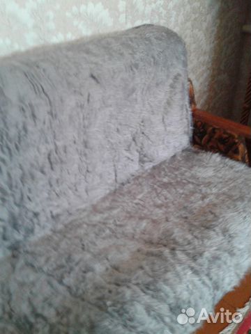 Продается комплект покрывала на диван и кресло