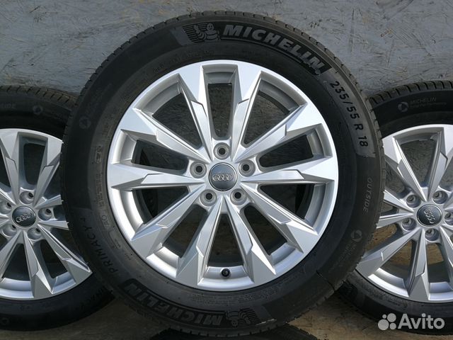 Новые колеса R18 оригинал на Audi Q3 New F3 Новые колеса R18 оригинал на Audi Q3 New F3