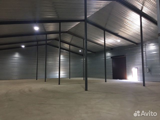 Складское помещение, 370 м²