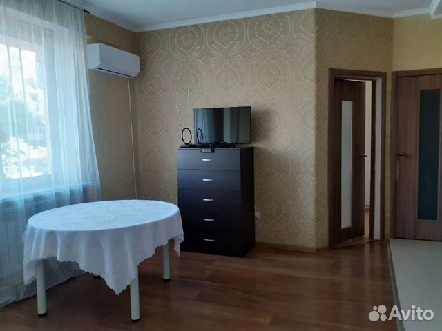 2-к квартира, 40 м², 1/4 эт. 2-к квартира, 40 м², 1/4 эт.