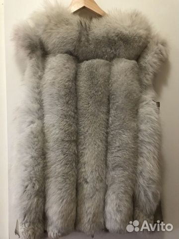 Жилет меховой (песец) Жилет меховой (песец)