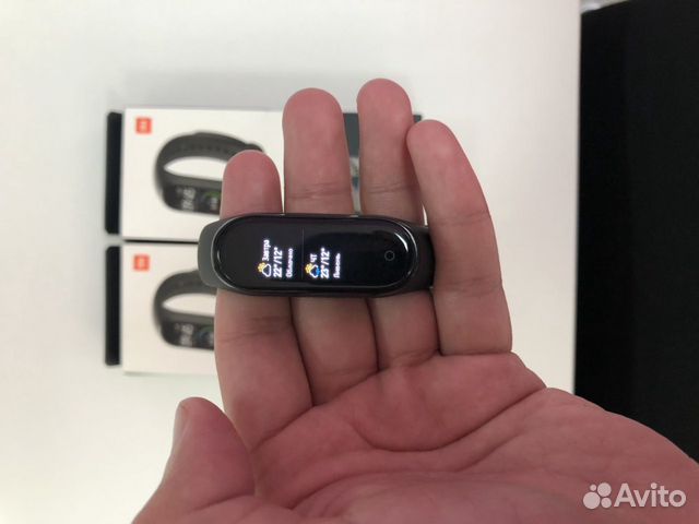 Продам Mi Band 4 новые, русский язык