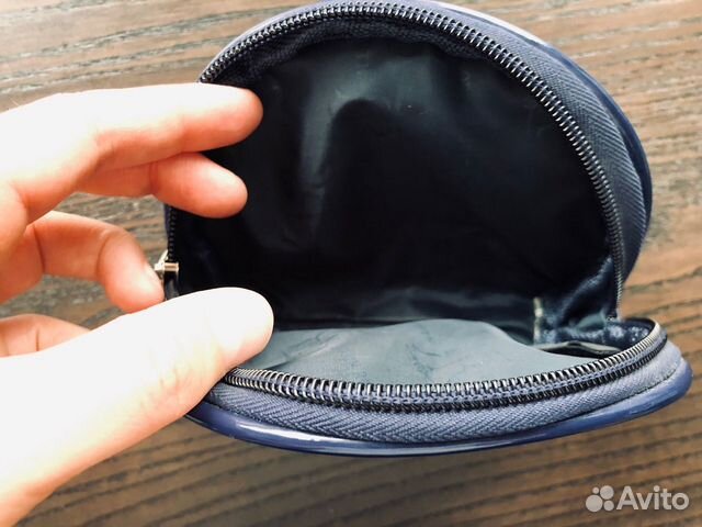 Косметички America пвх и золотистая кожзам