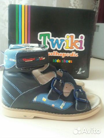 Ортопедические сандалии Twiki