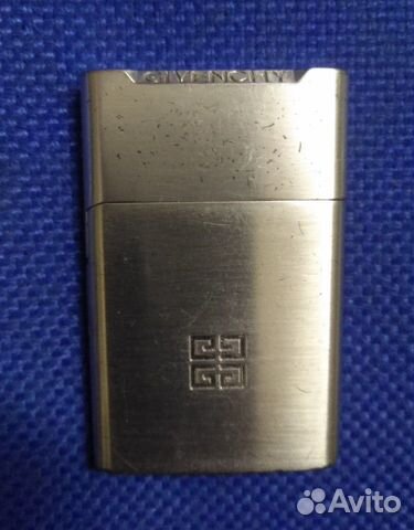 Зажигалка Givenchy. Франция Зажигалка Givenchy. Франция