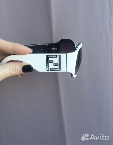 Очки белые fendi Очки белые fendi