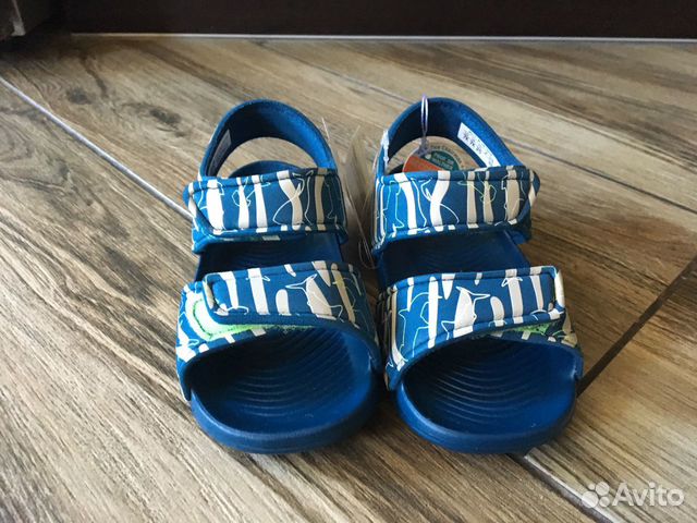 Новые оригинальные сандалии Adidas р.25 Новые оригинальные сандалии Adidas р.25