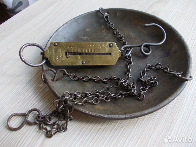 Безмен старинный с чашей Безмен старинный с чашей