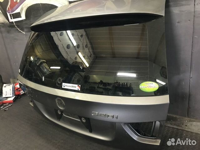 Задняя крышка BMW E90 Задняя крышка BMW E90