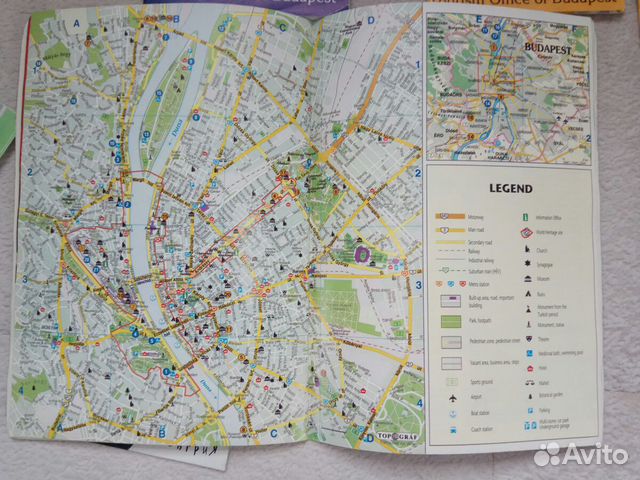 Путеводители по Будапешту. 2006 Путеводители по Будапешту. 2006
