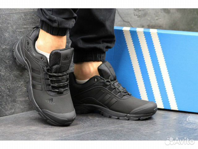 Кроссовки новые Adidas klimapruf Кроссовки новые Adidas klimapruf