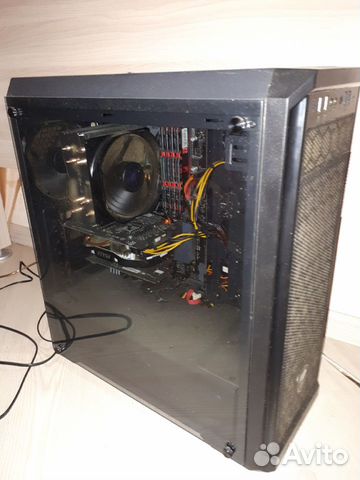 Intel Core i7-8700 (Полный комплект, много всего) Intel Core i7-8700 (Полный комплект, много всего)