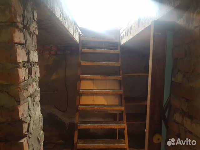 Гараж, > 30 м²