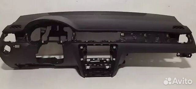 Торпедо Skoda Rapid черная