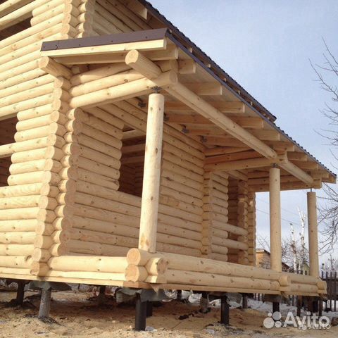 Баня из оцилиндрованного бревна