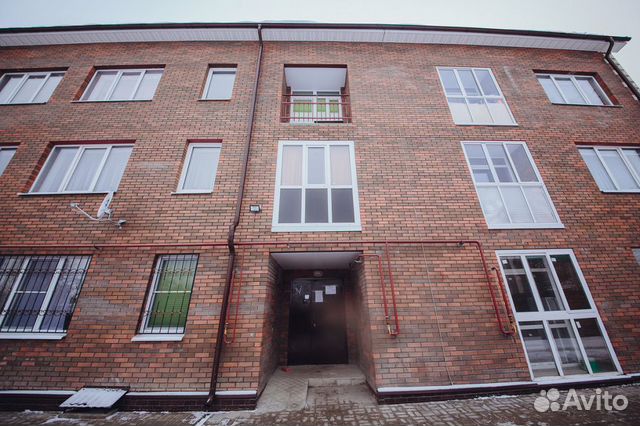 1-к квартира, 41 м², 3/3 эт. 1-к квартира, 41 м², 3/3 эт.