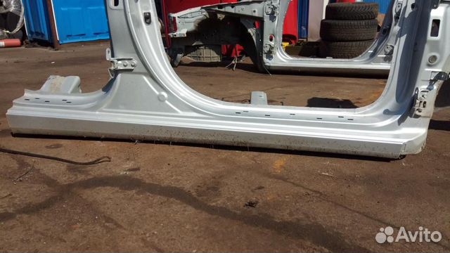 Порог со стойкой правый Hyundai Elantra 5 MD (2010 Порог со стойкой правый Hyundai Elantra 5 MD (2010