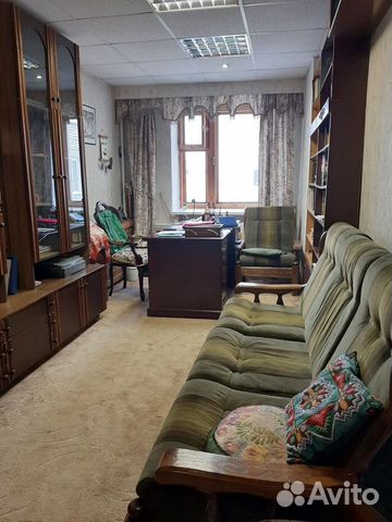 4-к квартира, 105 м², 8/9 эт.
