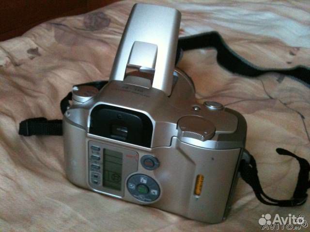 Зеркальный плёночный фотоаппарат Olympus iS-5000